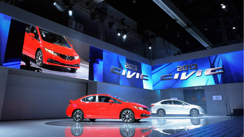 Illustration for article titled America Went Crazy And Bought 1.5 Million New Cars Last Month